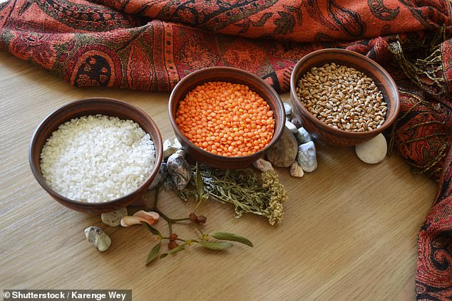 Lunch is the main meal when it comes to Ayurveda as digestion is strongest at this time of day. Saira Malhotra, who is a New York-based chef, recommends consuming a combination of grains, pulses and vegetables
